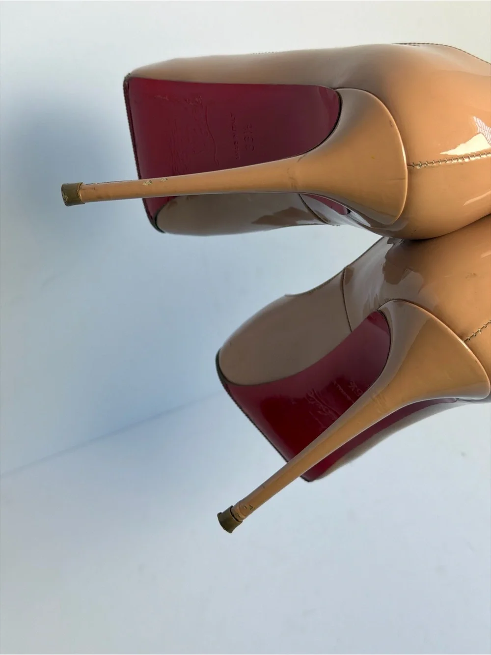 Christian Louboutin New Very Prive Patent Leather Peep Toe Pumps Stiletto Heels